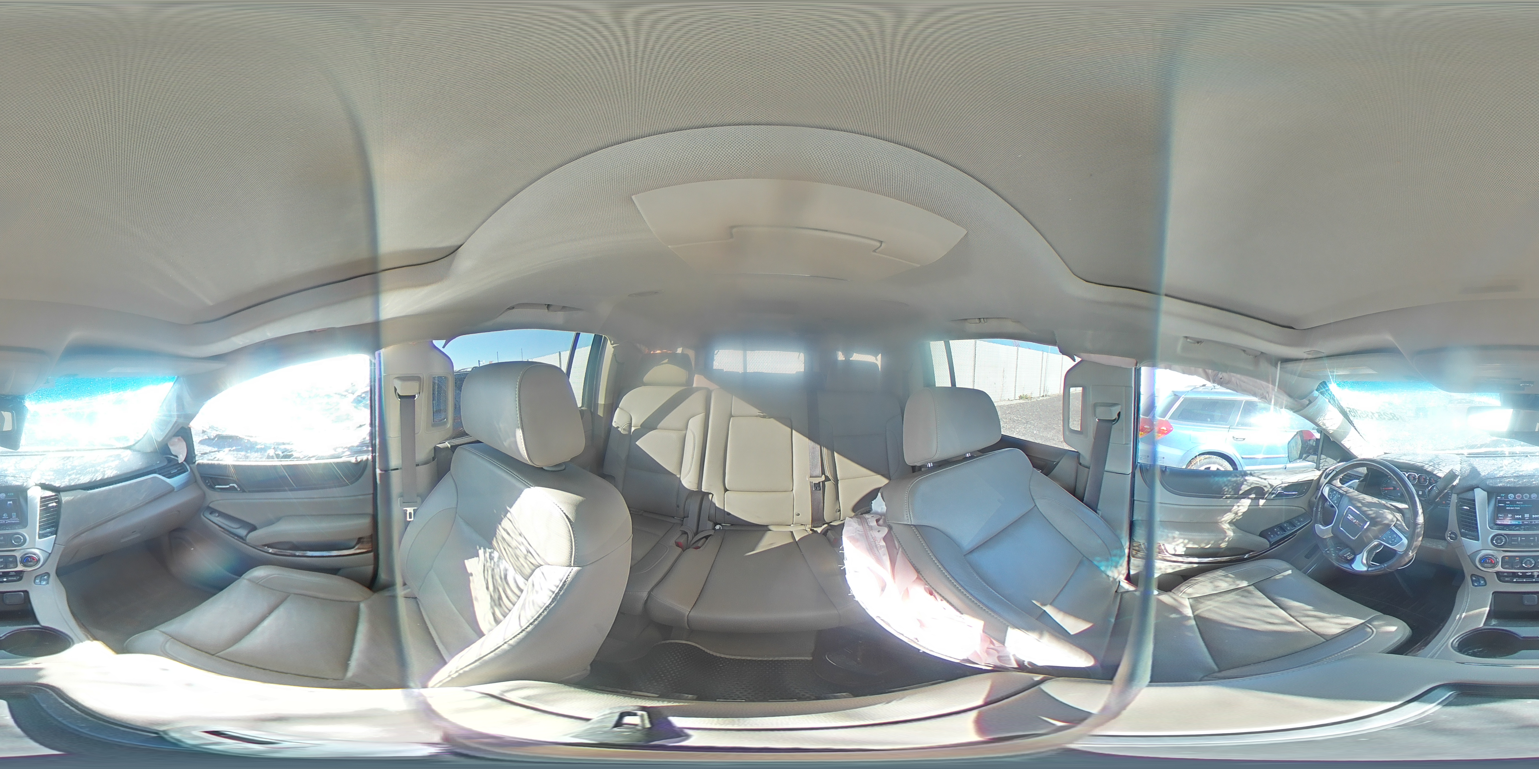 2019 GMC Yukon Xl K1500 Slt VIN: 1GKS2GKC4KR212065 Lot: 82513505