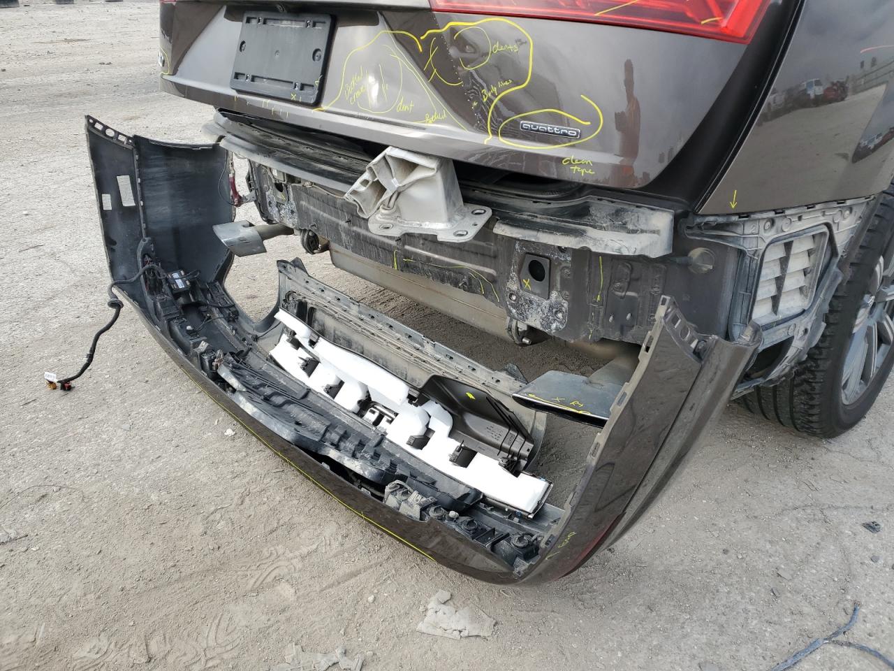 2018 Audi Q7 Premium Plus VIN: WA1LHAF75JD006560 Lot: 85961905