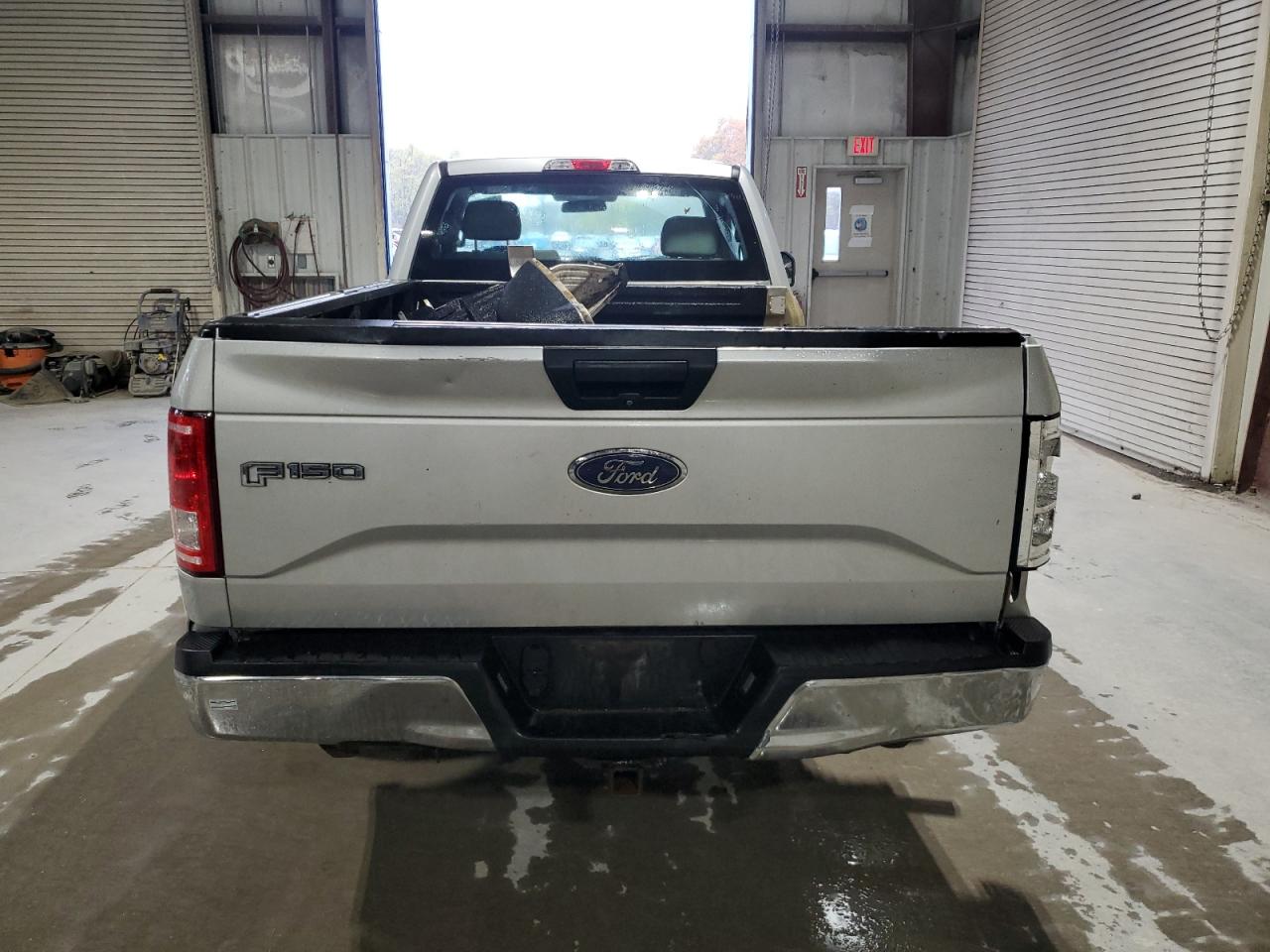 2017 Ford F150 VIN: 1FTMF1C85HKC40278 Lot: 90983645