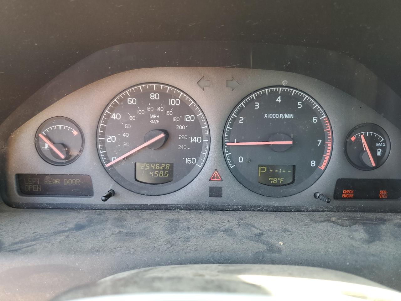 2001 Volvo V70 Xc VIN: YV1SZ58D511001508 Lot: 85367195