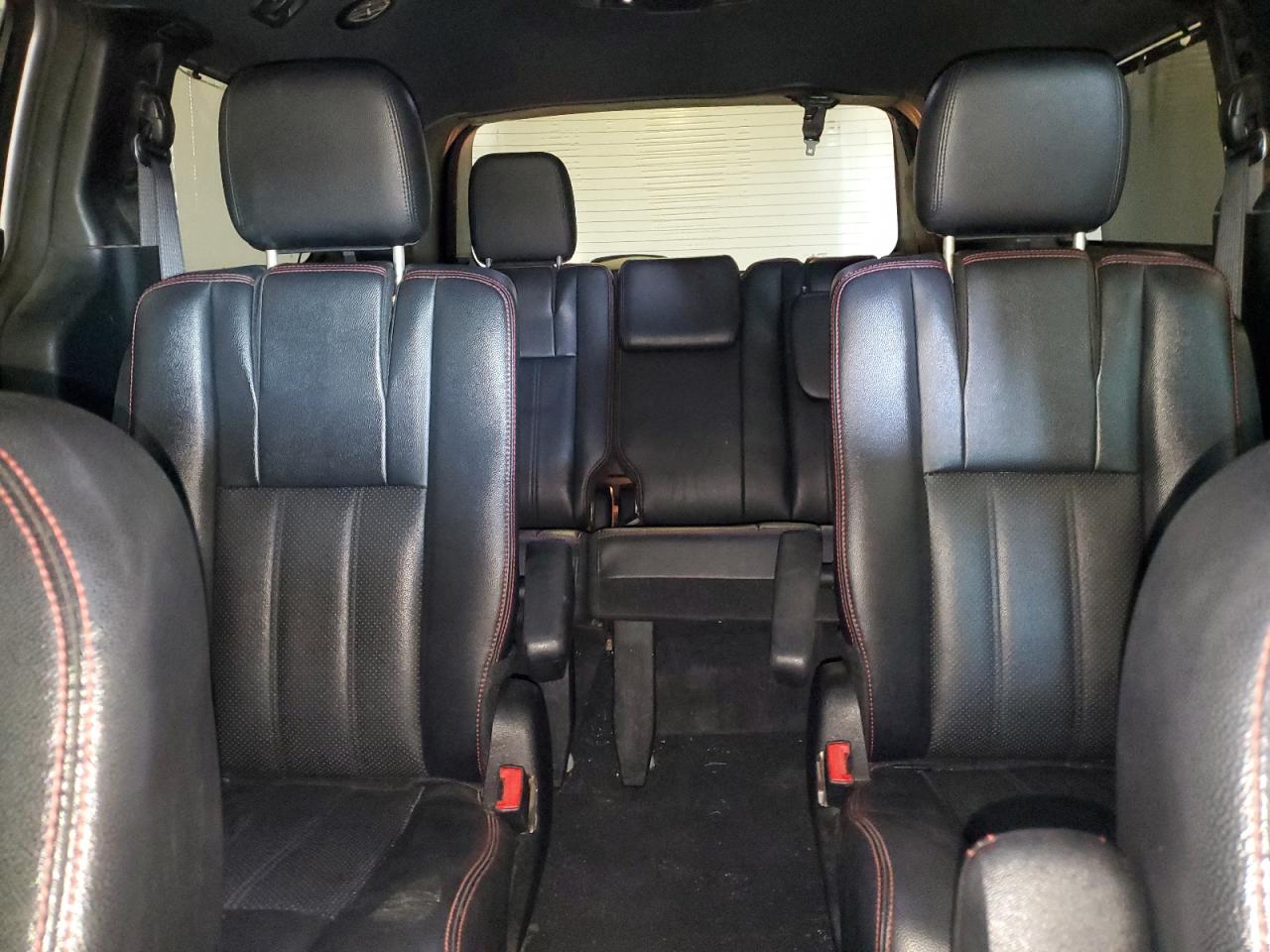 2013 Dodge Grand Caravan R/T VIN: 2C4RDGEG0DR765957 Lot: 89531835