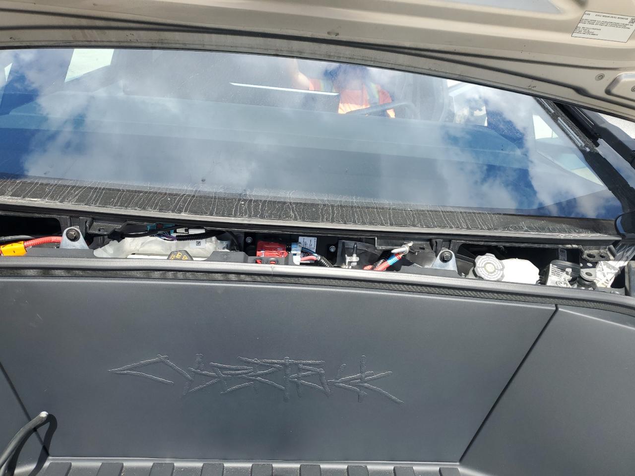 2024 Tesla Cybertruck VIN: 7G2CEHEE0RA041058 Lot: 87259195