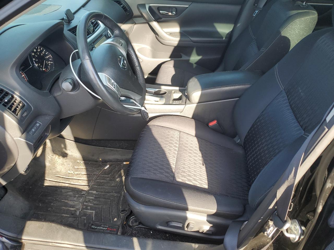 2017 Nissan Altima 2.5 VIN: 1N4AL3AP8HC201492 Lot: 82442095