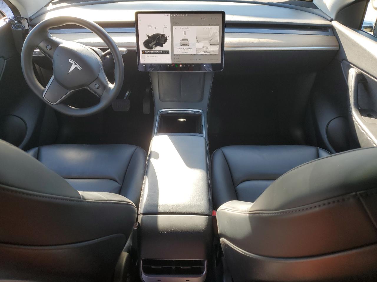 2021 Tesla Model Y VIN: 5YJYGDEE4MF293659 Lot: 84070975