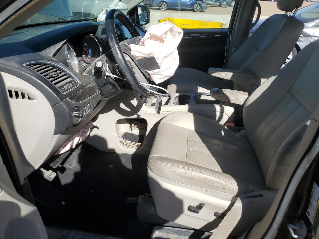 2015 Chrysler Town & Country Touring L VIN: 2C4RC1CG9FR514666 Lot: 90069905