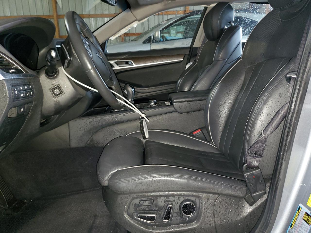 2017 Genesis G80 Base VIN: KMHGN4JE3HU192208 Lot: 84175575