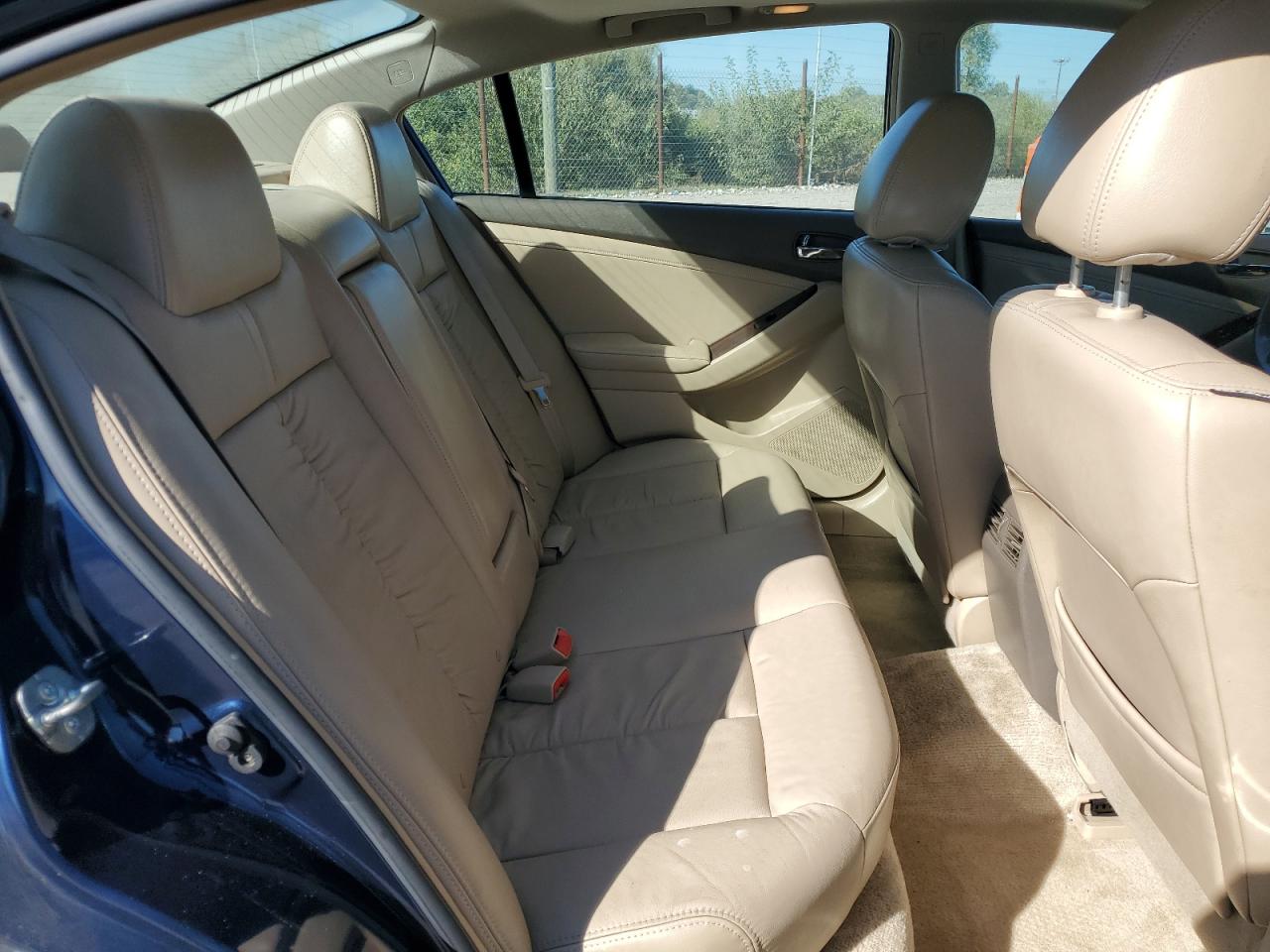 2011 Nissan Altima Base VIN: 1N4AL2AP8BN423956 Lot: 82264165