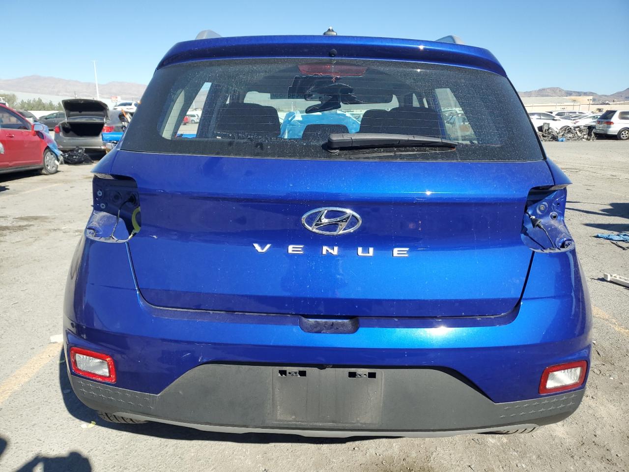 2024 Hyundai Venue Sel VIN: KMHRC8A31RU303747 Lot: 93445535