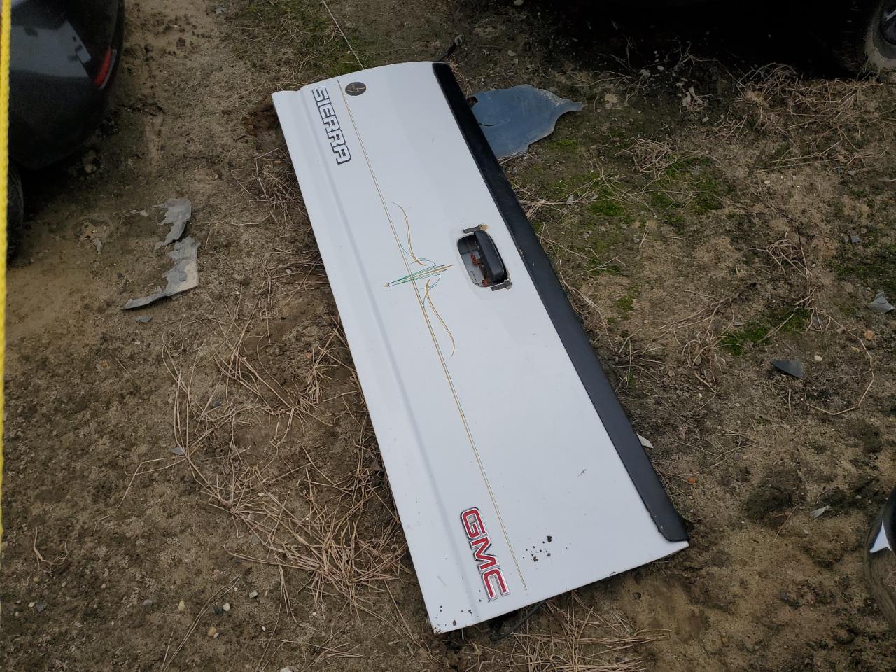 2006 GMC Sierra K2500 Heavy Duty VIN: 1GTHK29D06E220331 Lot: 83905825