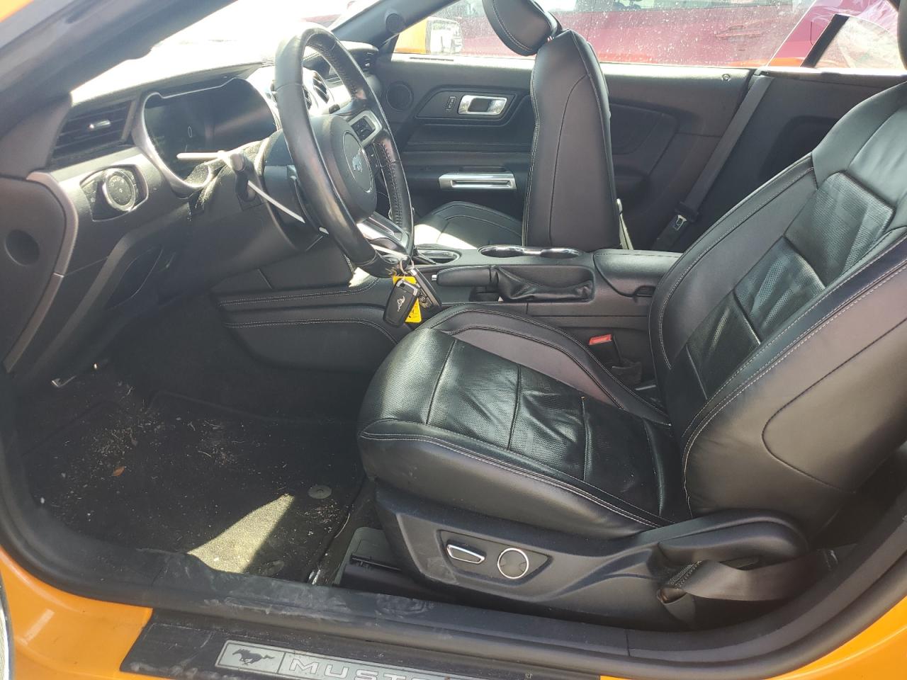 2018 Ford Mustang VIN: 1FATP8UH7J5156716 Lot: 85601985