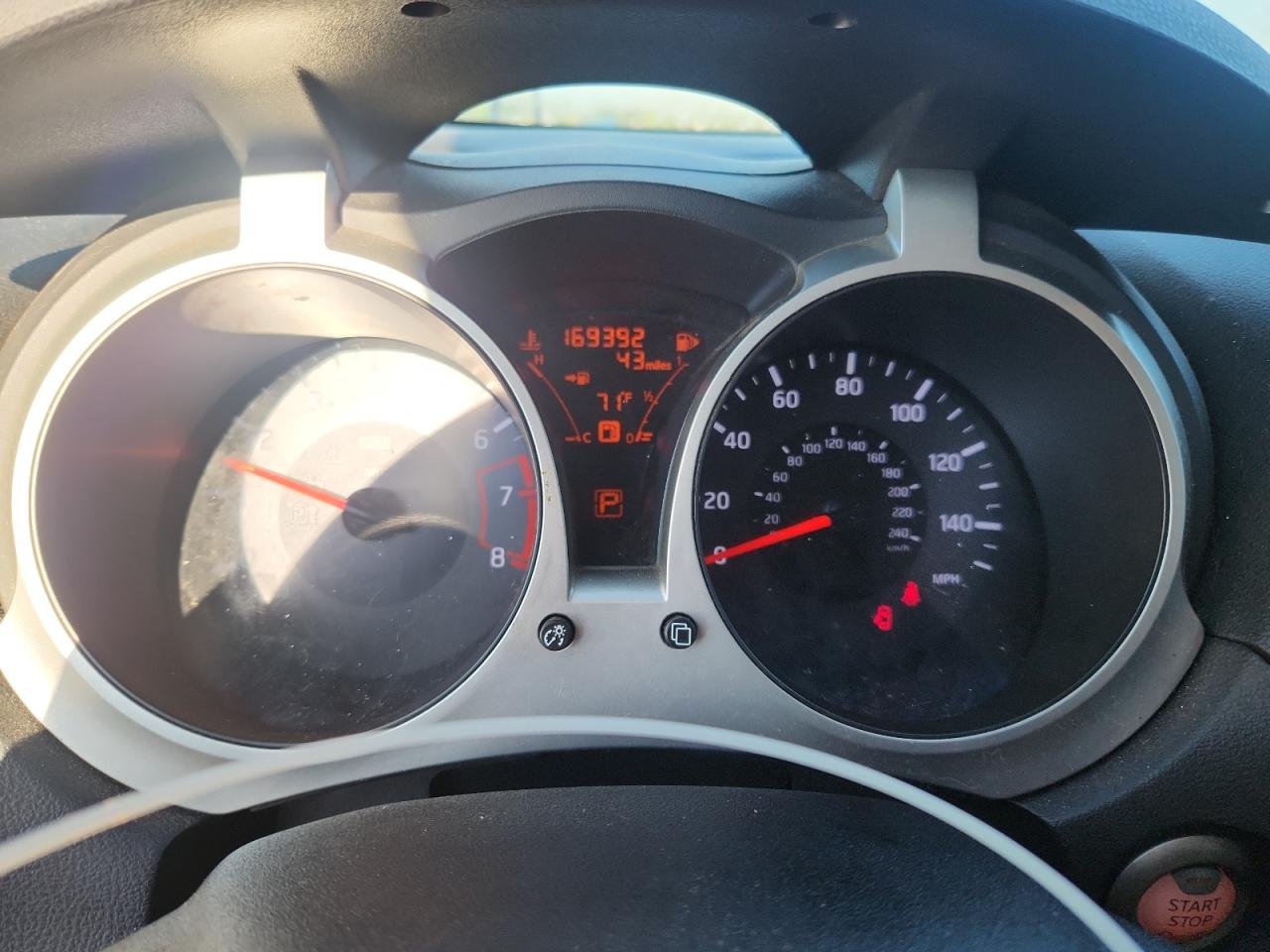 2014 Nissan Juke S VIN: JN8AF5MR9ET454735 Lot: 84772625