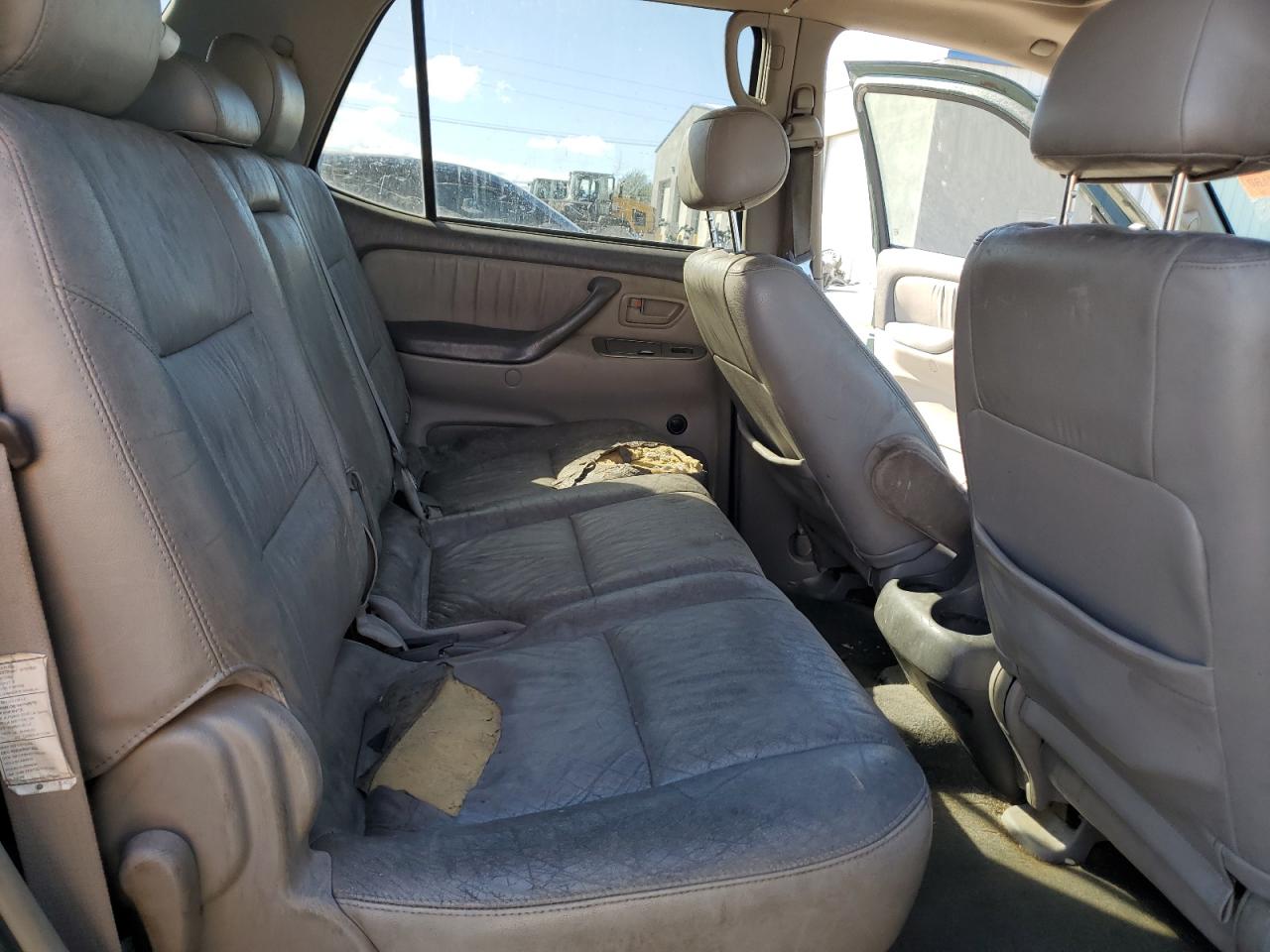 2004 Toyota Sequoia Limited VIN: 5TDZT38A14S226015 Lot: 85365865