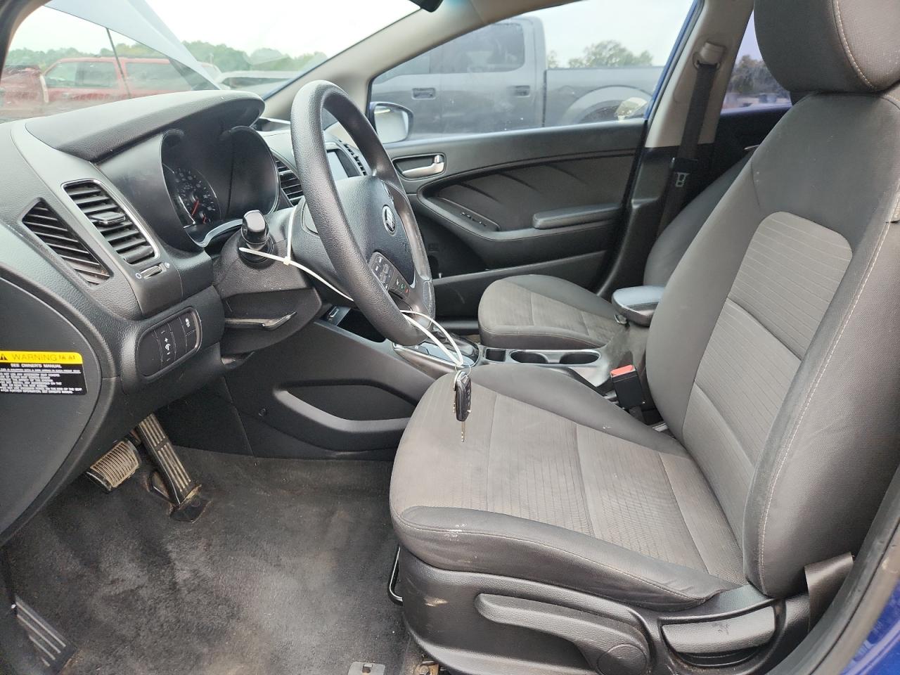 2018 Kia Forte Lx VIN: 3KPFL4A78JE164965 Lot: 89904925