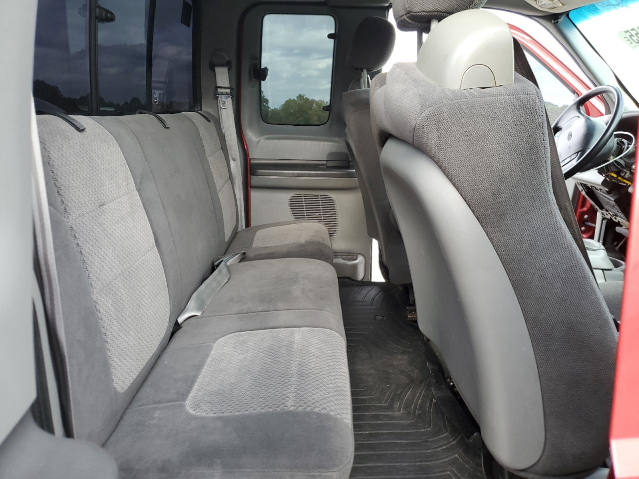 2002 Ford F350 Srw Super Duty VIN: 1FTSX31F42EC60805 Lot: 85328155