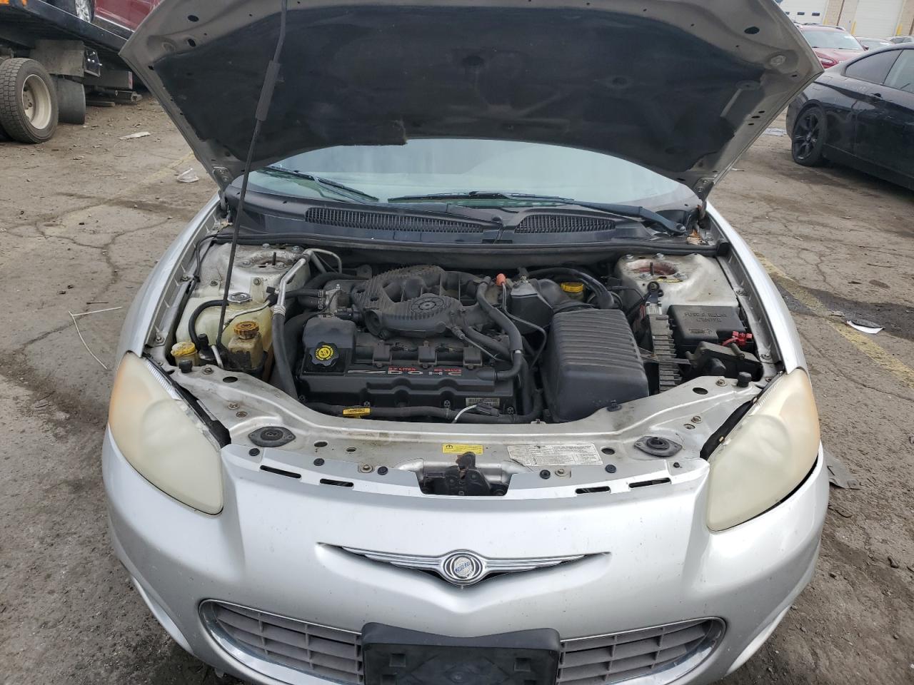 2002 Chrysler Sebring Limited VIN: 1C3EL65RX2N257278 Lot: 82526825