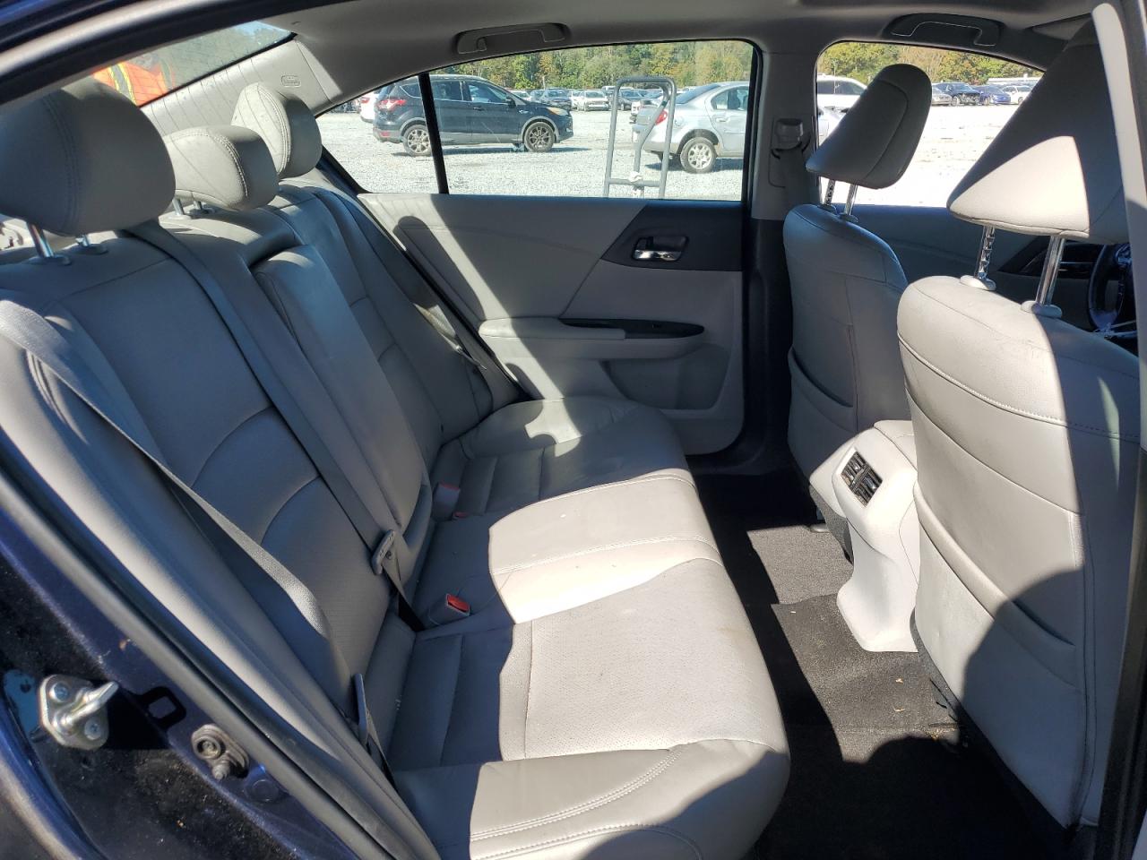 2016 Honda Accord Exl VIN: 1HGCR3F88GA032038 Lot: 85548615