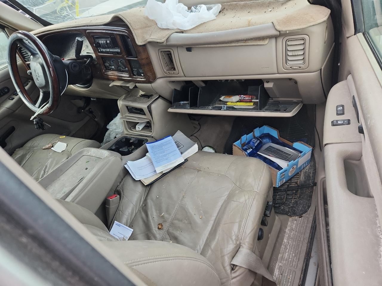 2002 GMC New Sierra C1500 VIN: 2GTEC19T721333898 Lot: 81513965