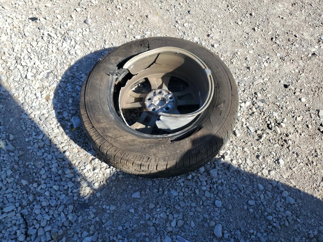 2024 Toyota Rav4 Le VIN: JTMMWRFV4RD221467 Lot: 85181205