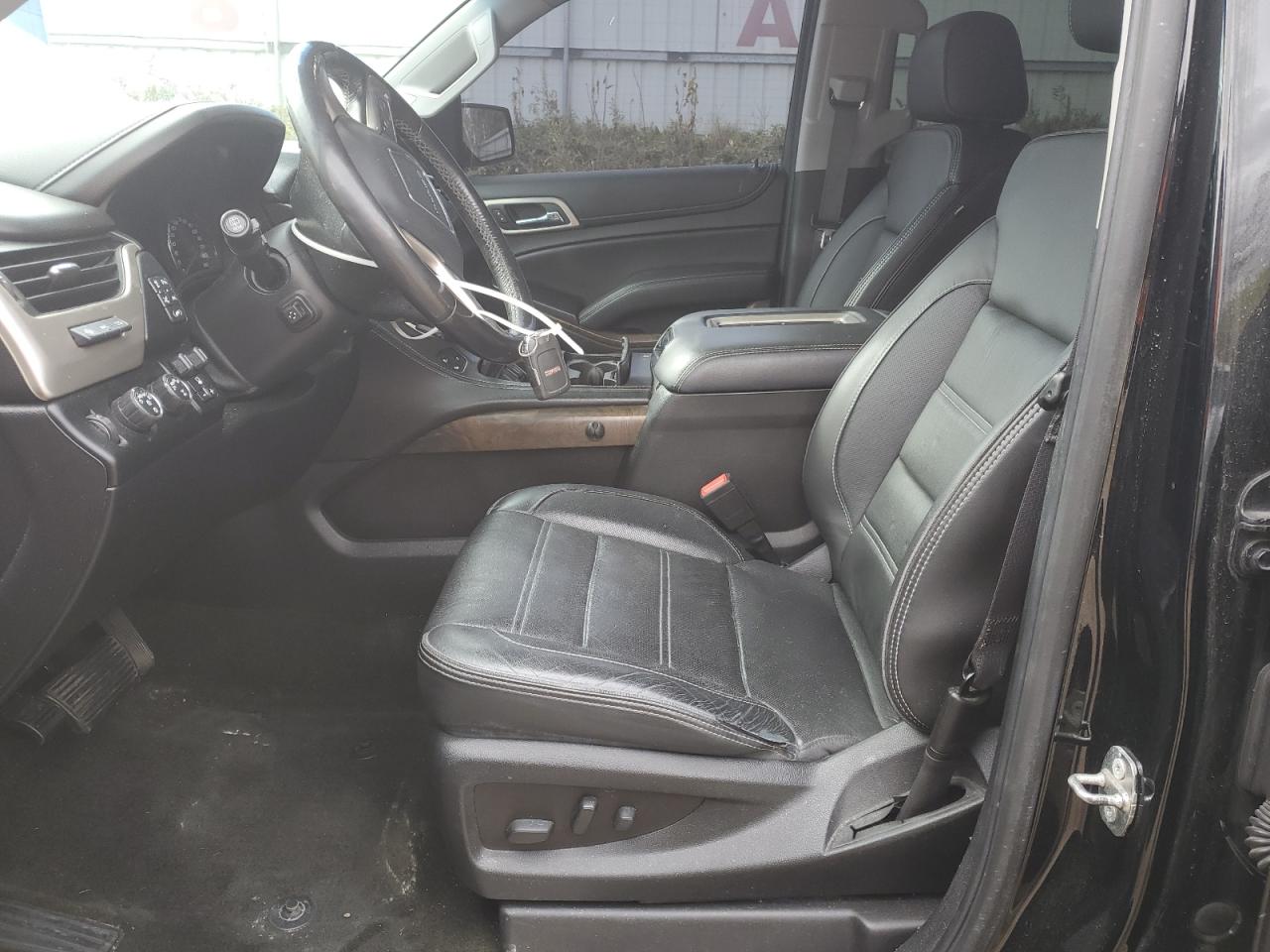 2018 GMC Yukon Denali VIN: 1GKS2CKJ2JR185776 Lot: 90693025