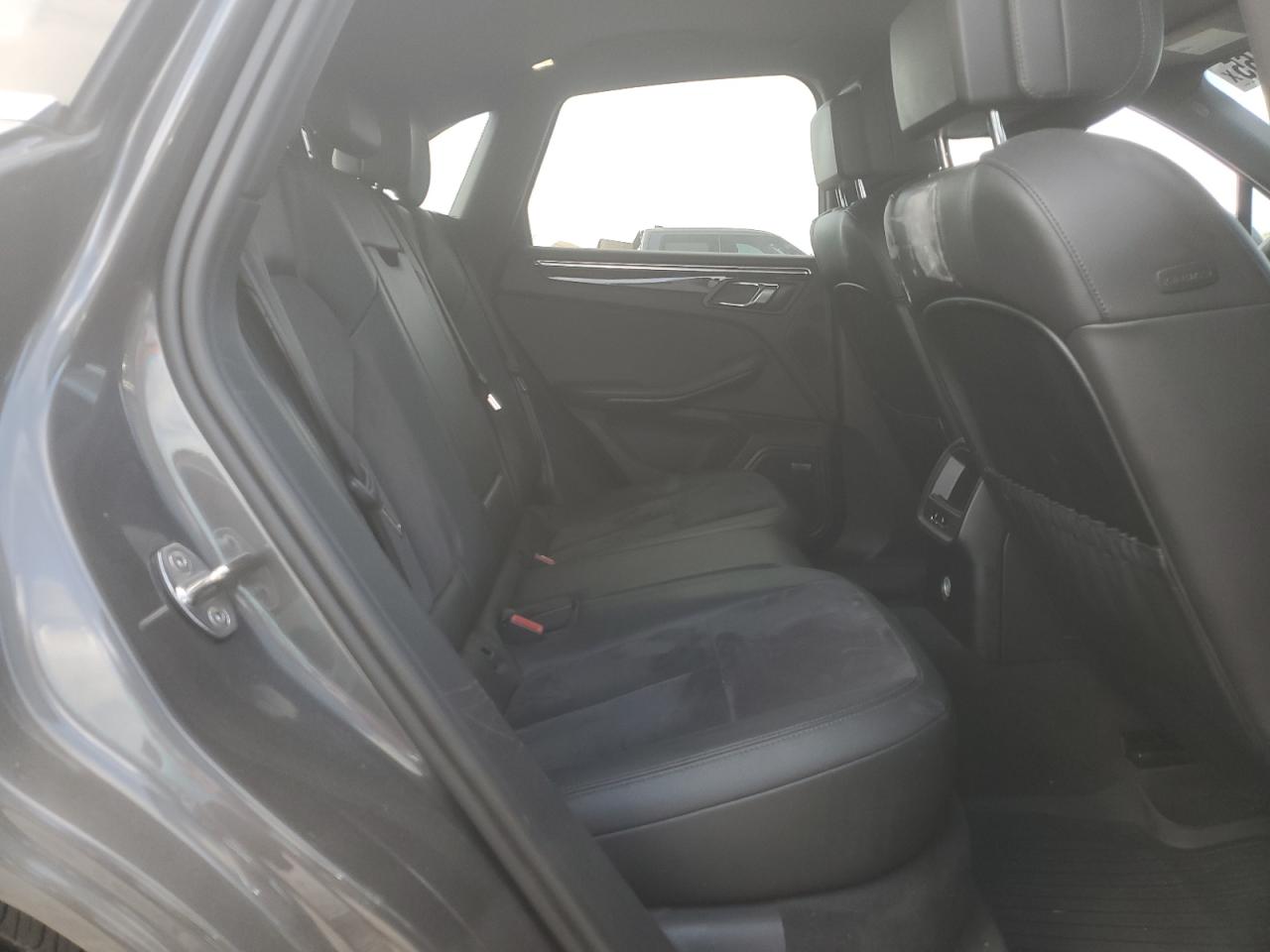 2015 Porsche Macan S VIN: WP1AB2A5XFLB52751 Lot: 86686465