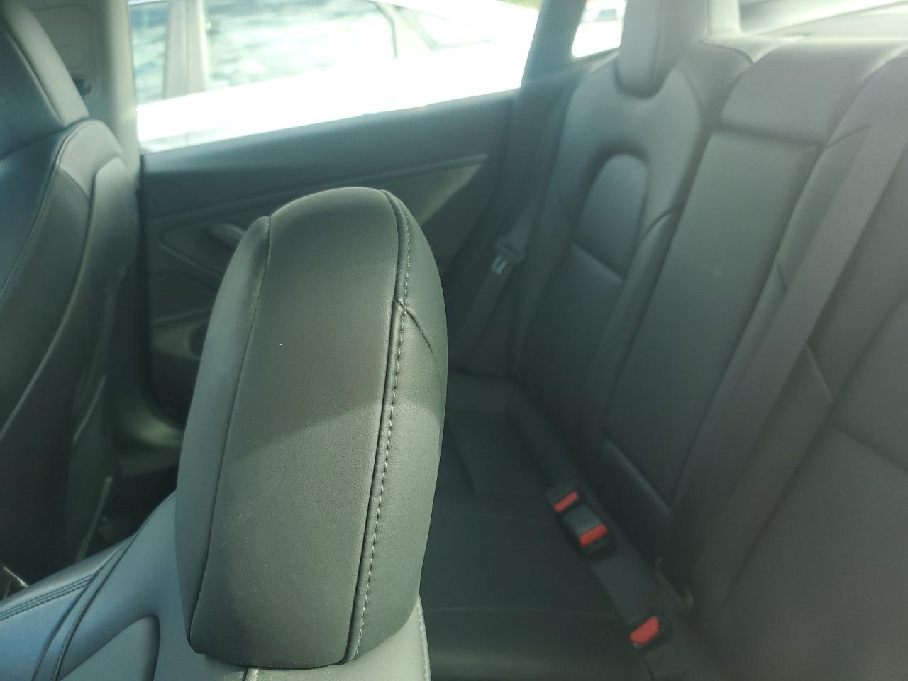 2019 Tesla Model 3 VIN: 5YJ3E1EB3KF386531 Lot: 85487245