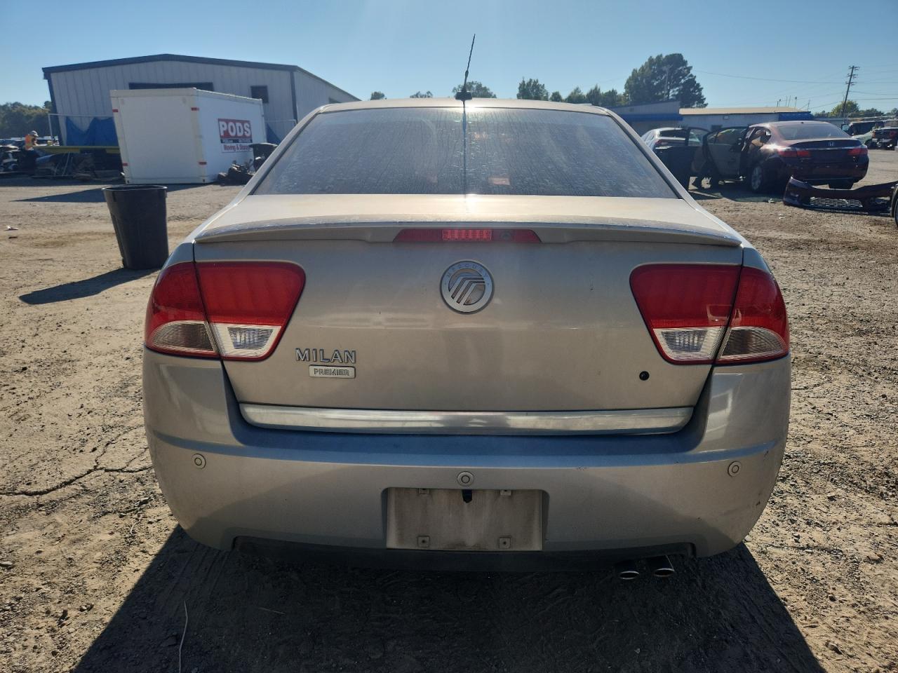 2010 Mercury Milan Premier VIN: 3MEHM0JA1AR600153 Lot: 85748325