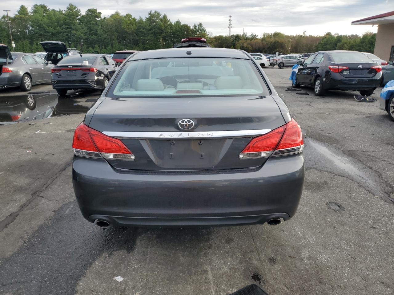 2011 Toyota Avalon Base VIN: 4T1BK3DB8BU426526 Lot: 85890935