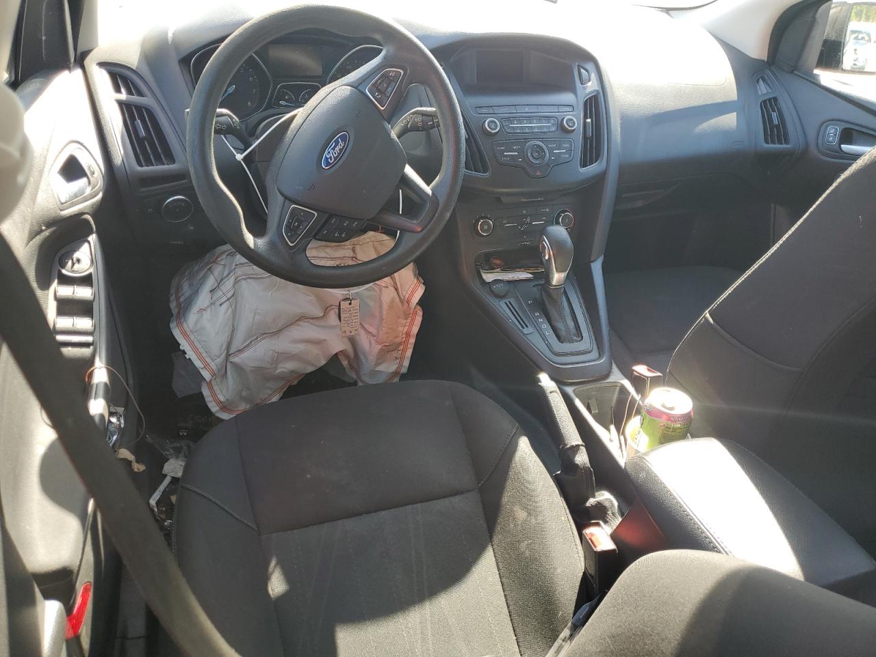 2018 Ford Focus Se VIN: 1FADP3K2XJL281548 Lot: 82200615