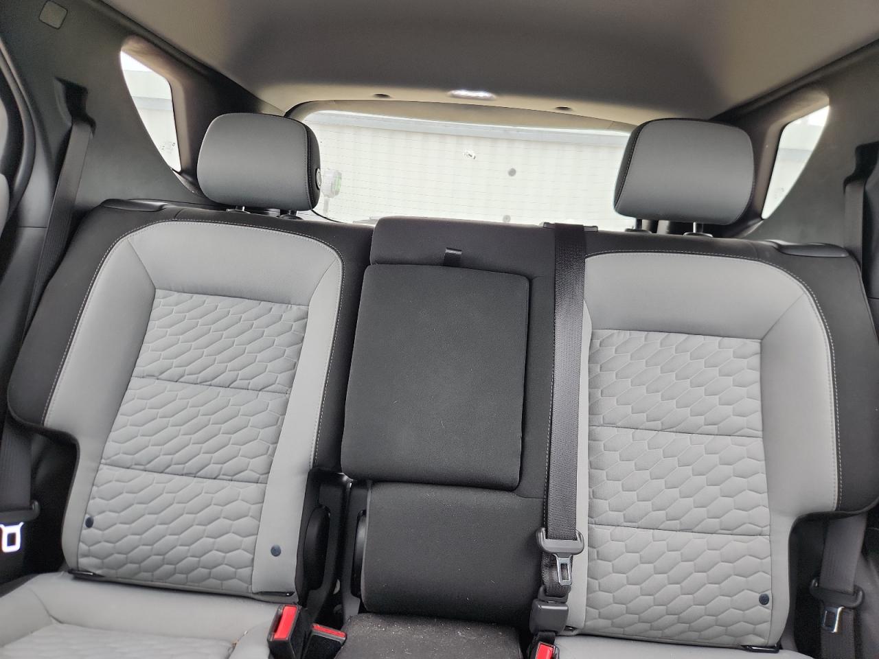 2018 Chevrolet Equinox Ls VIN: 3GNAXHEV5JL350173 Lot: 82446505