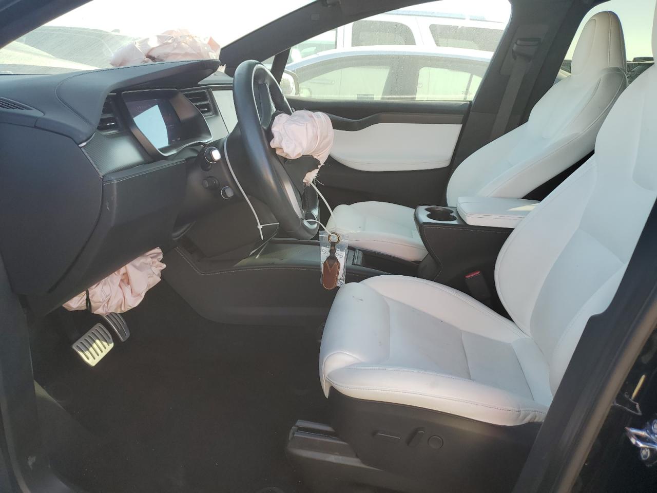 2020 Tesla Model X VIN: 5YJXCAE45LF301697 Lot: 85193505