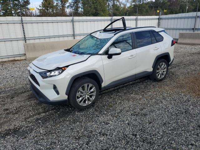 TOYOTA RAV4 XLE P 2021
