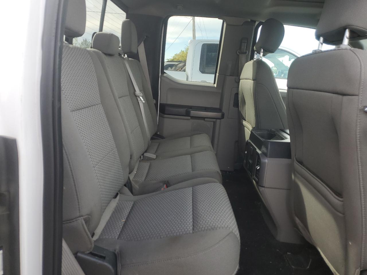 2018 Ford F150 Super Cab VIN: 1FTFX1E55JFA43604 Lot: 84291735