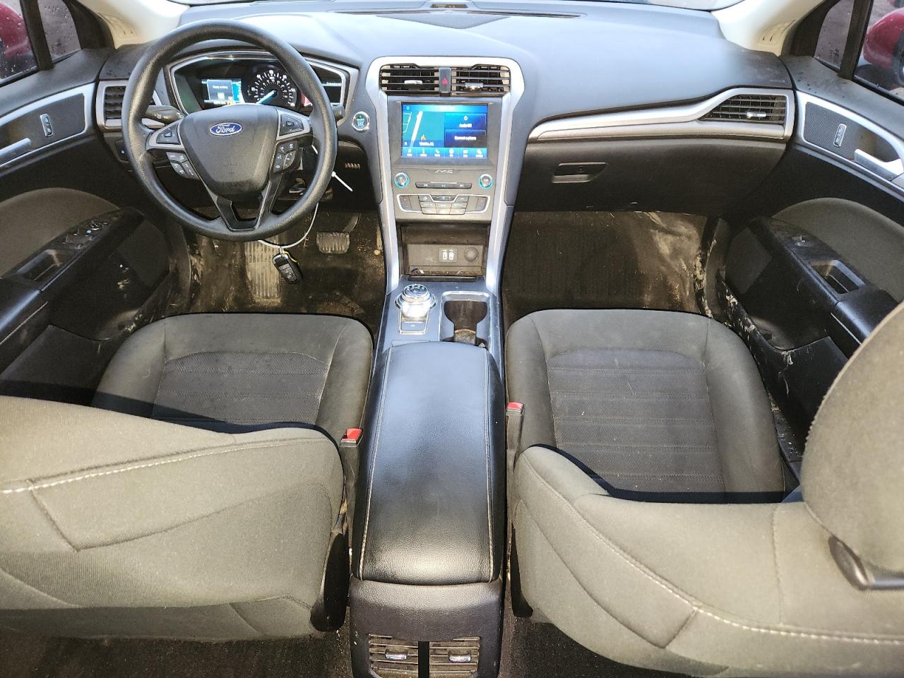 2020 Ford Fusion Se VIN: 3FA6P0LU3LR170089 Lot: 85956075