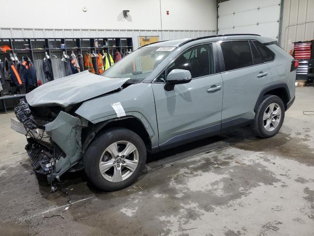 TOYOTA RAV4 XLE 2021