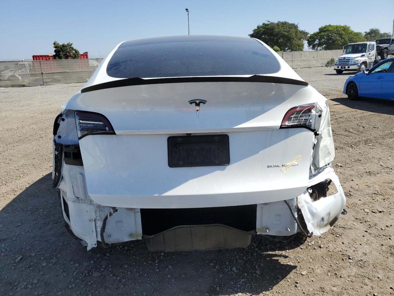 2020 Tesla Model Y VIN: 5YJYGDEE5LF020387 Lot: 81997025