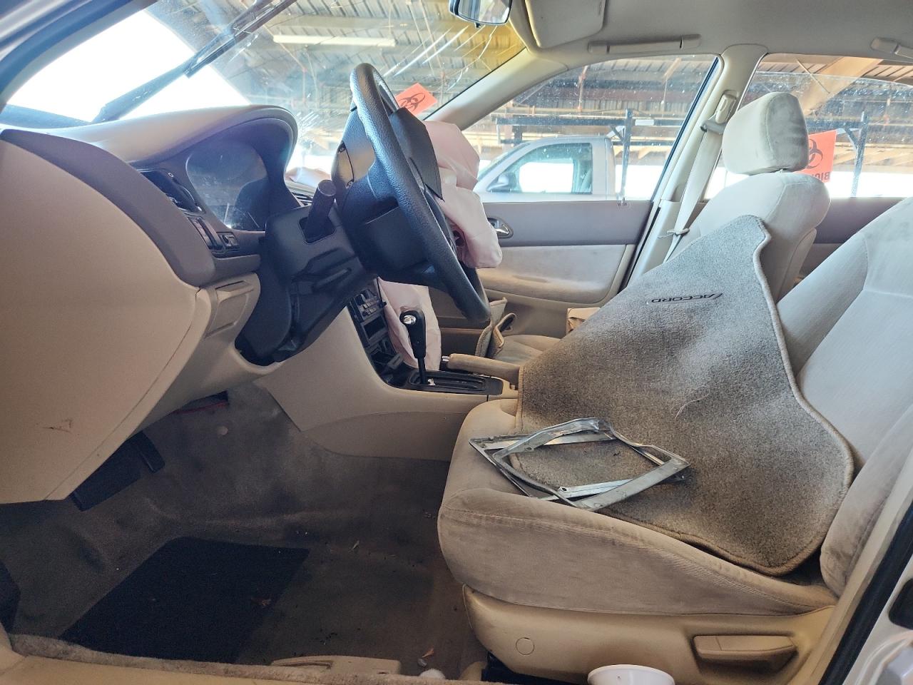 1995 Honda Accord Lx VIN: 1HGCD5630SA027729 Lot: 86491045