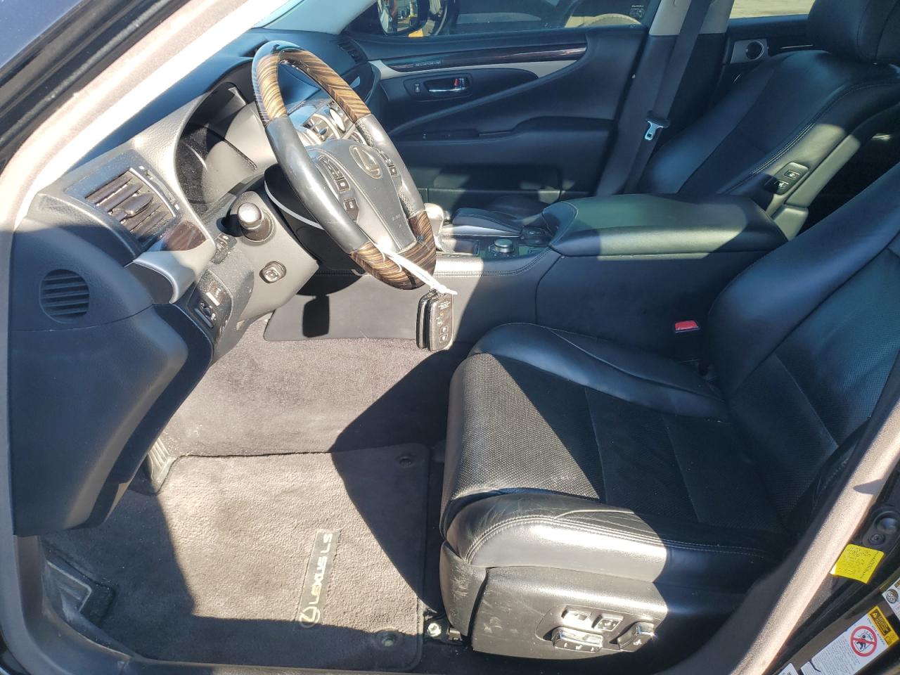 2013 Lexus Ls 460L VIN: JTHGL5EF0D5047231 Lot: 82559745