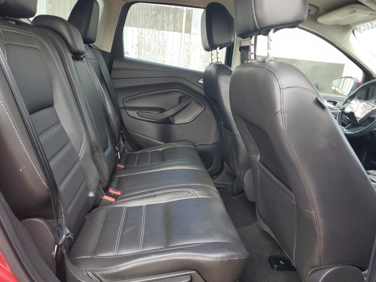 2017 Ford Escape Titanium VIN: 1FMCU9J97HUB15147 Lot: 82276385