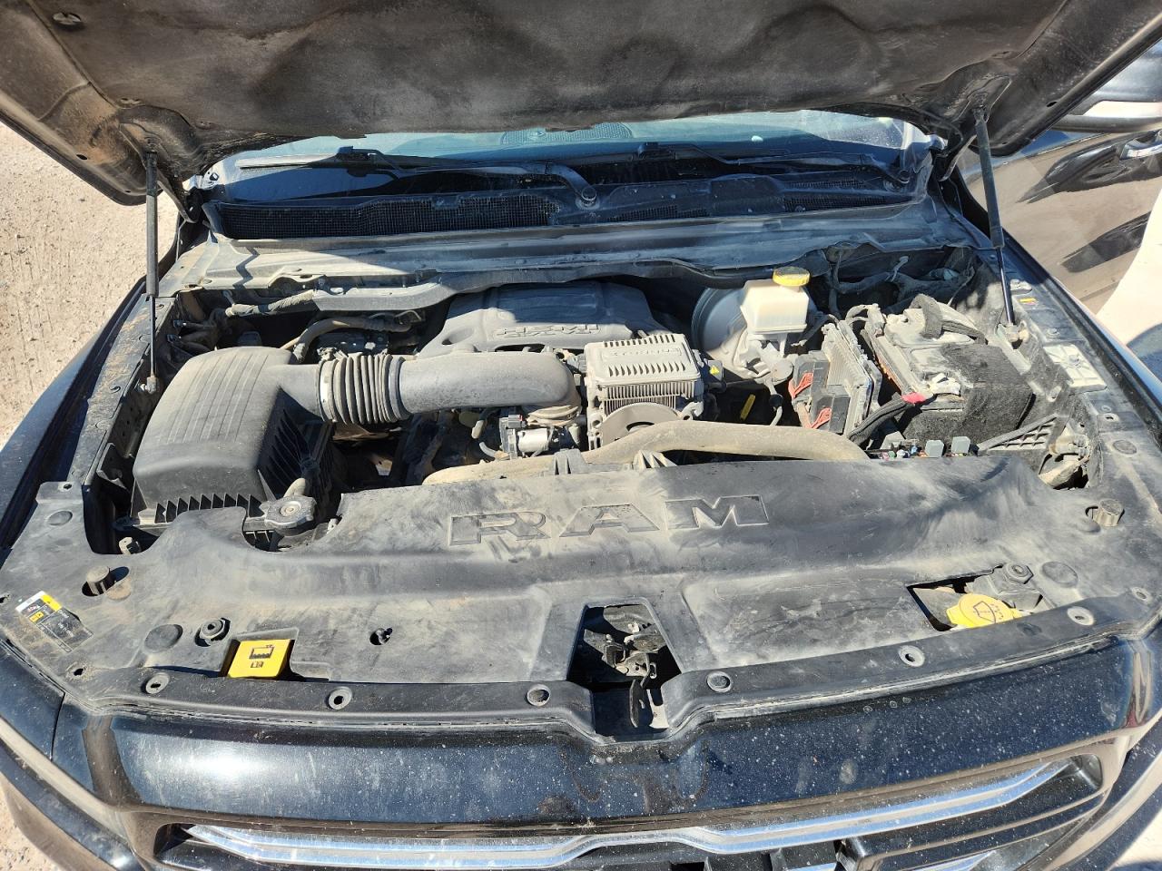 2022 Ram 1500 Laramie VIN: 1C6SRFJT7NN116064 Lot: 82486525