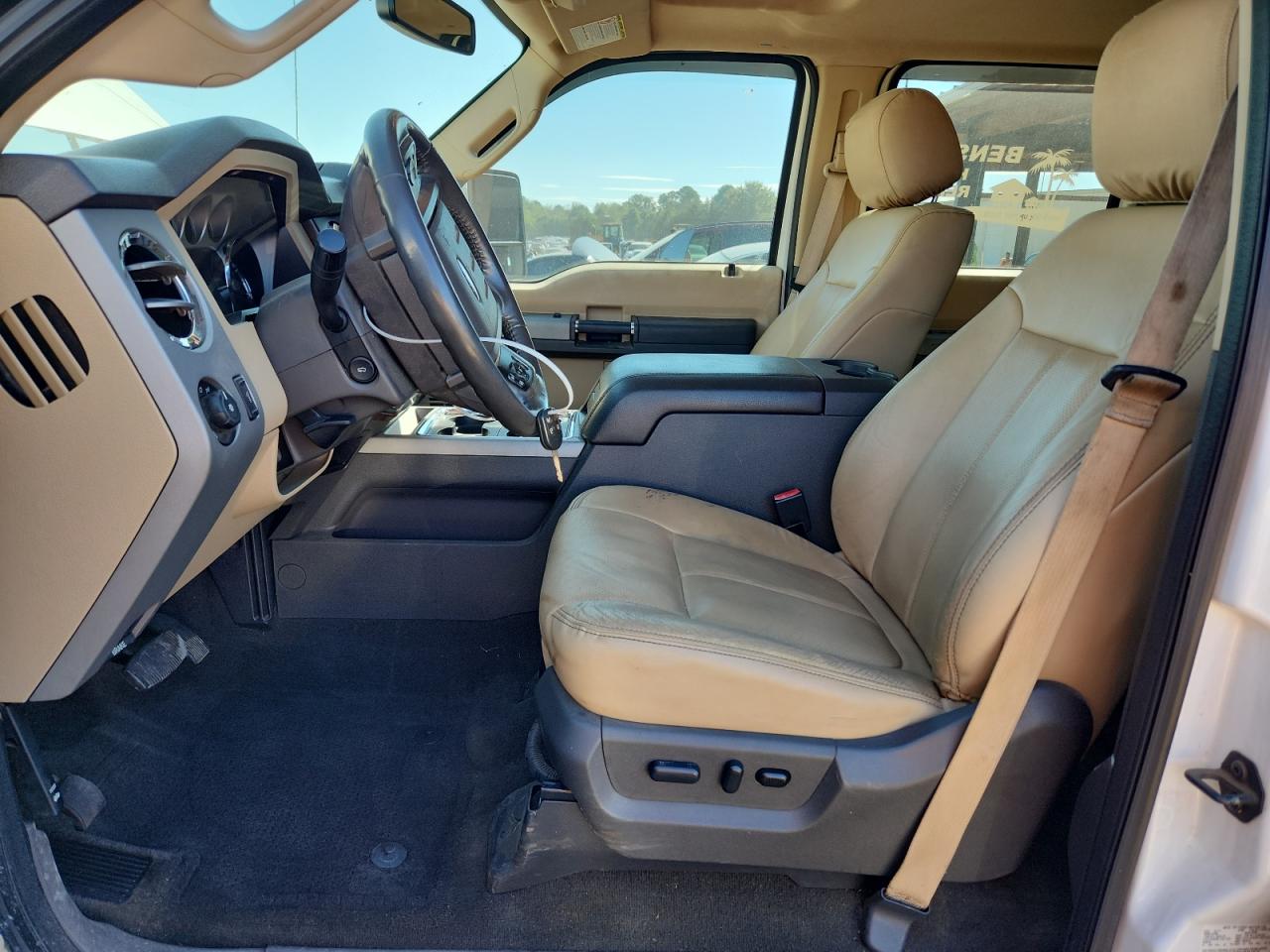 2015 Ford Other VIN: 1FT7W2BT2FEC75929 Lot: 81781385