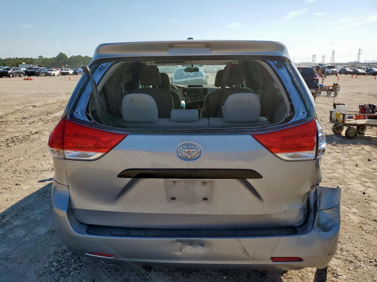 2013 Toyota Sienna VIN: 5TDZK3DC4DS296263 Lot: 85862055