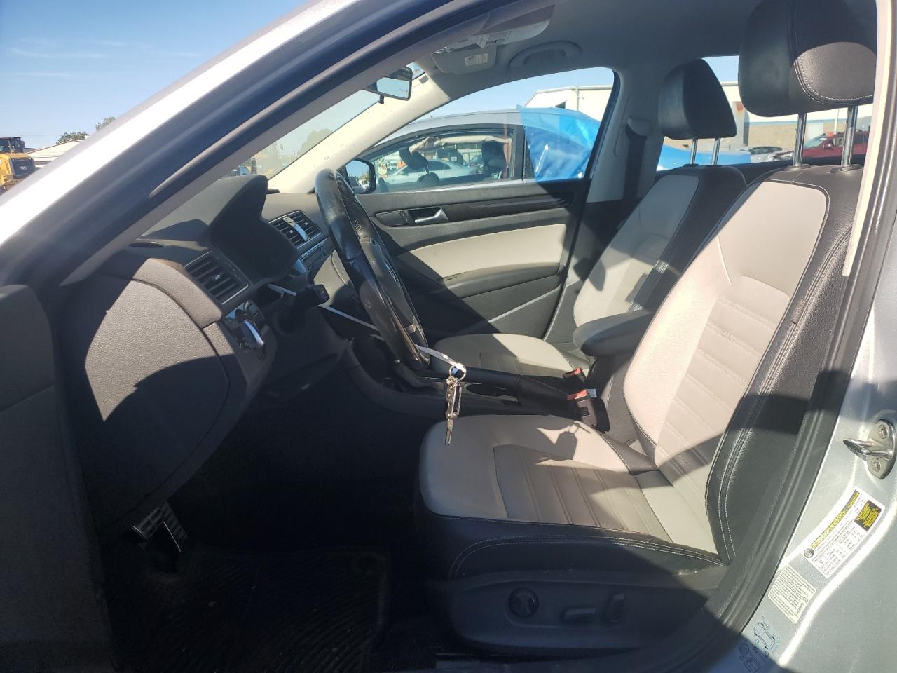 2015 Volkswagen Passat Se VIN: 1VWBT7A32FC036780 Lot: 70653285