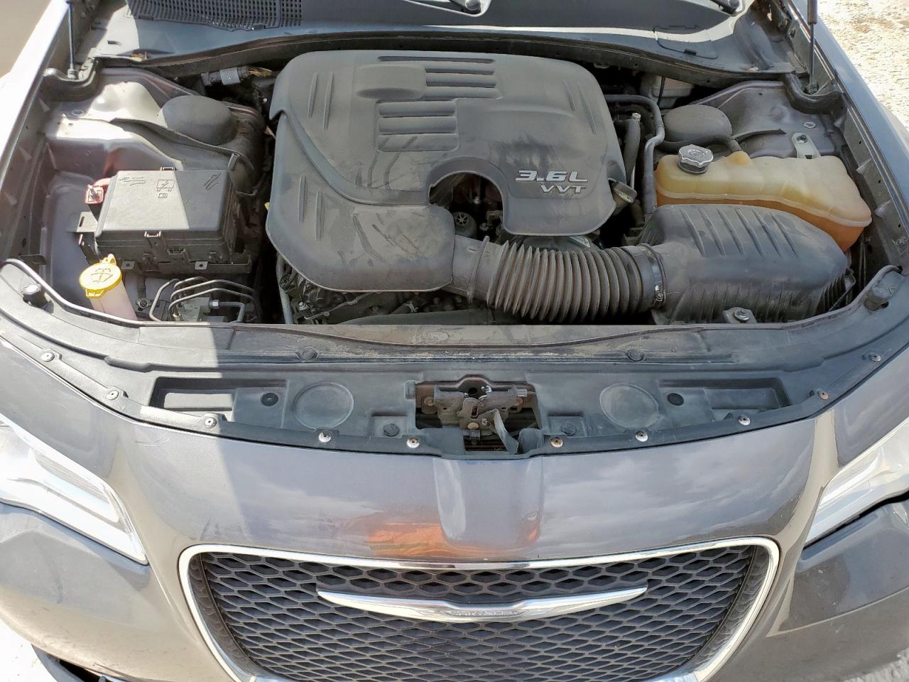 2015 Chrysler 300 Limited VIN: 2C3CCAAG9FH838039 Lot: 85265925