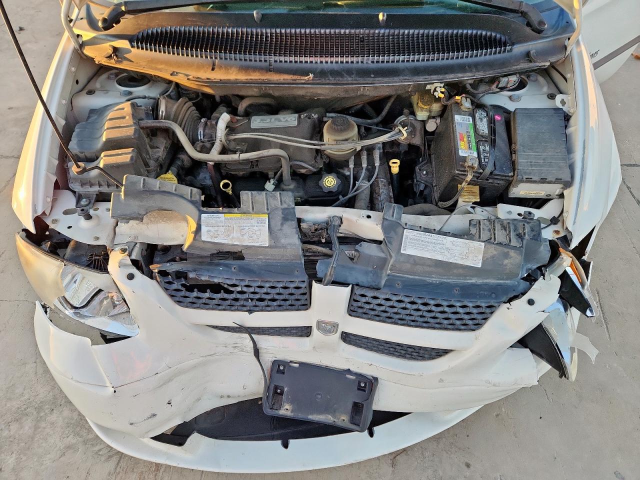 2004 Dodge Grand Caravan Se VIN: 1D4GP24R04B602358 Lot: 85598645