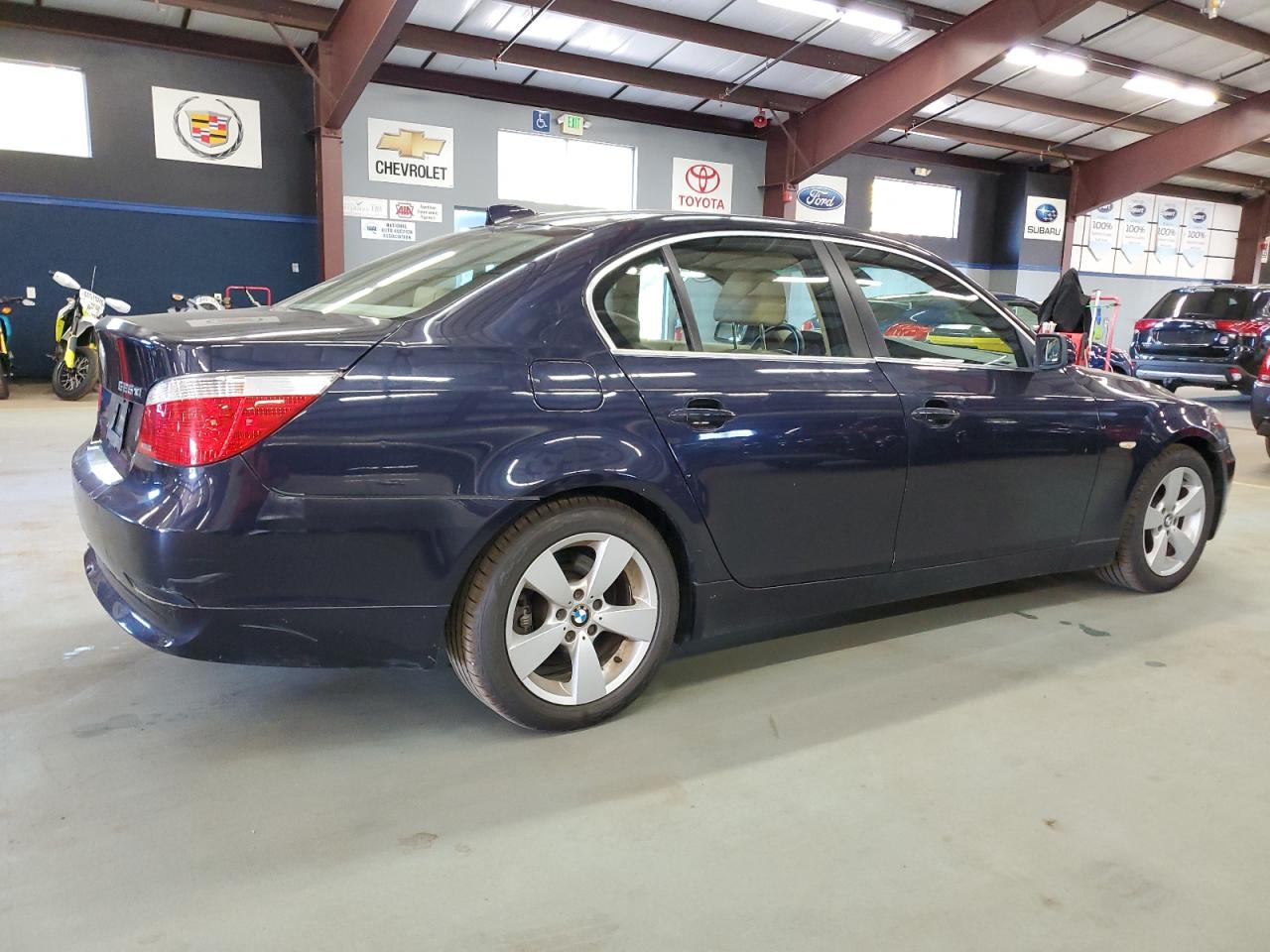 Фото: WBANF33556CS34099