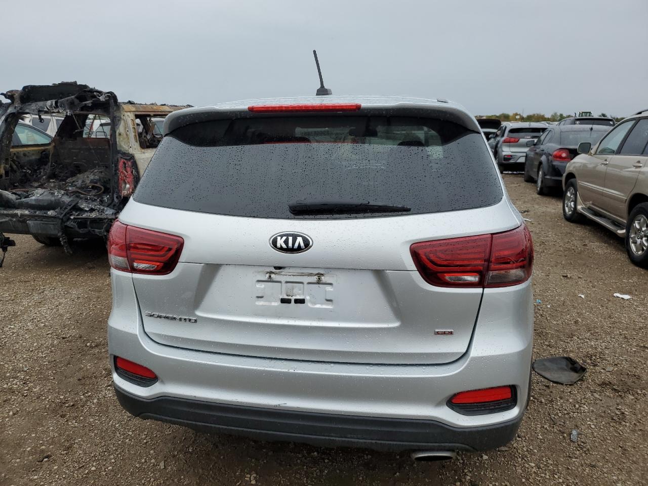 2019 Kia Sorento L VIN: 5XYPG4A31KG592774 Lot: 85468185