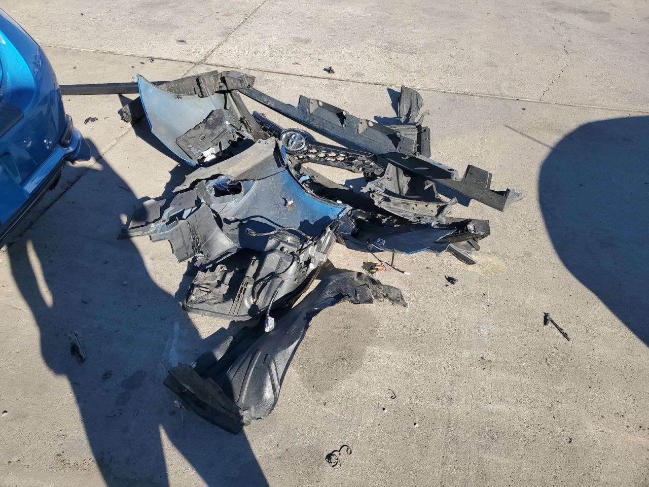 2017 Toyota Corolla Im VIN: JTNKARJE0HJ546982 Lot: 86698125