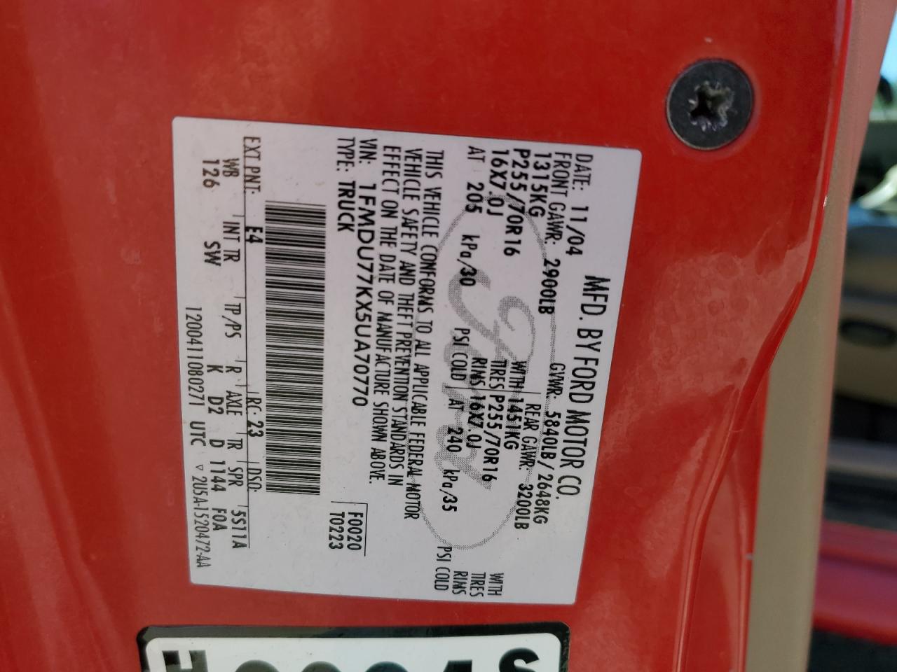 2005 Ford Explorer VIN: 1FMDU77KX5UA70770 Lot: 85867895