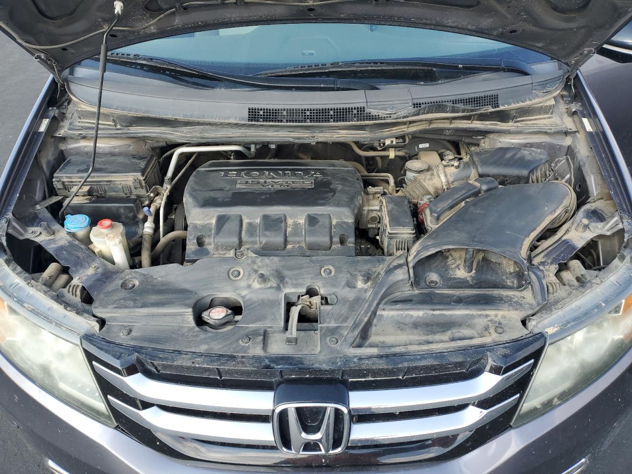 2015 Honda Odyssey Touring VIN: 5FNRL5H98FB072802 Lot: 87123835