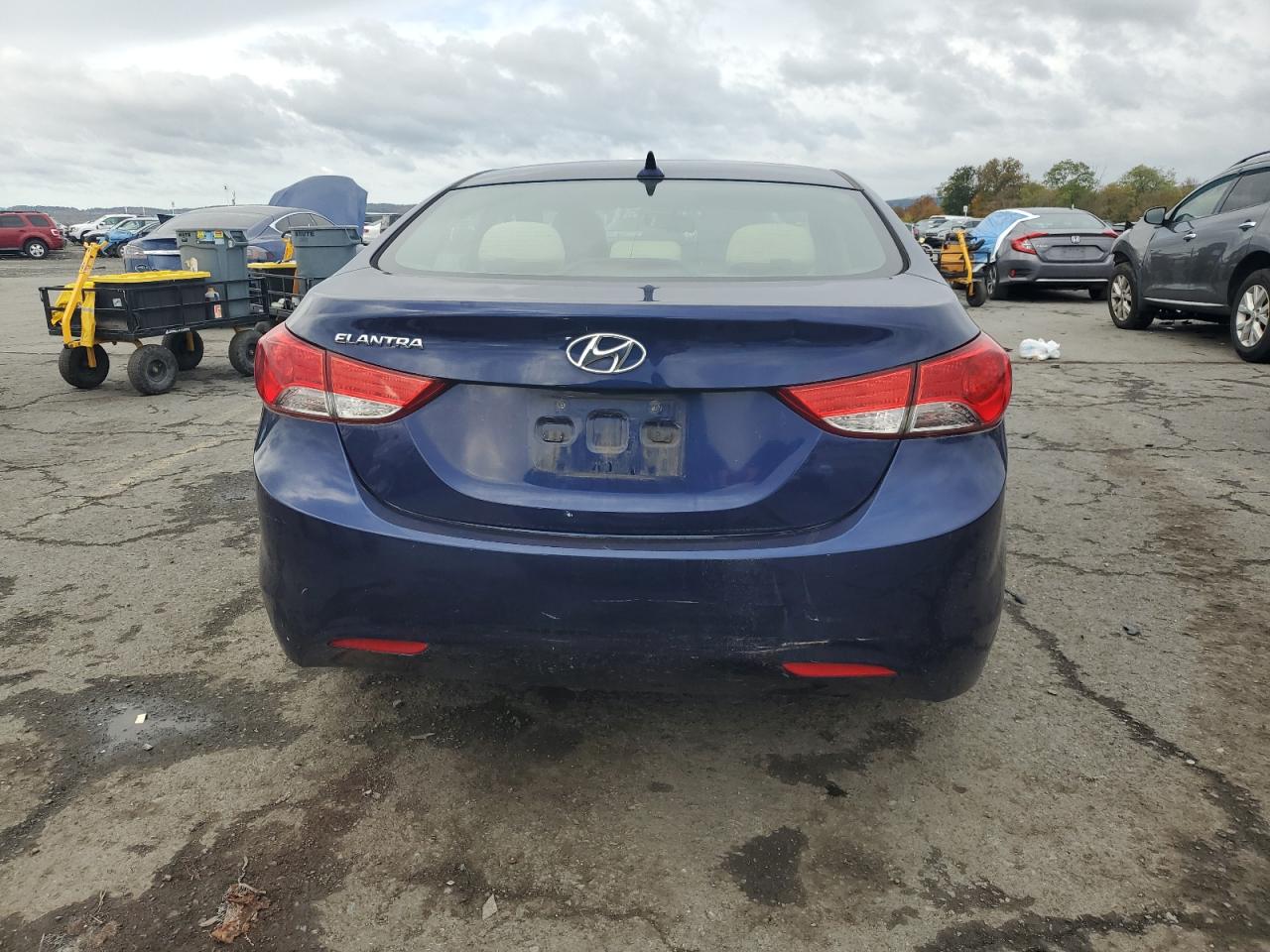 2013 Hyundai Elantra Gls VIN: 5NPDH4AE3DH151581 Lot: 82577665